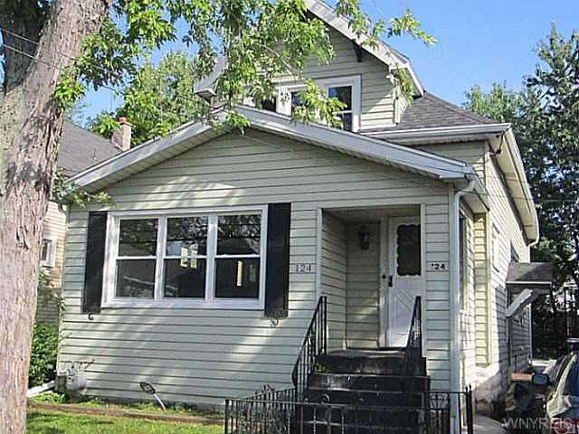 1st image of 124 Hewitt Ave