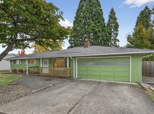 1043 NE Sturgess Ave, Hillsboro, OR