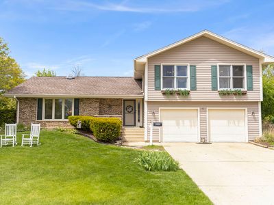 22W054 Taylor Rd, Glen Ellyn, IL, 60137