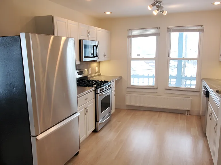 132 Furnace St — Photo 9