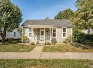 407 Houston St, Saint Charles, MO 63301