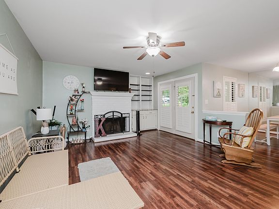 5th image of 205 Gables Dr #0