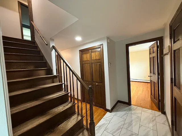 85 Burnham St — Photo 14