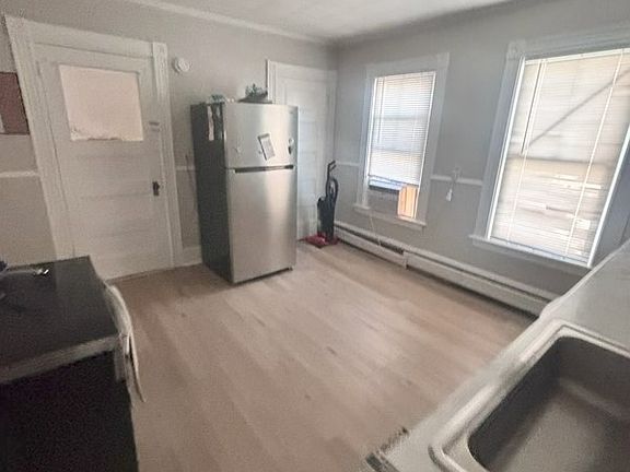 3rd image of 28 Oak St #2