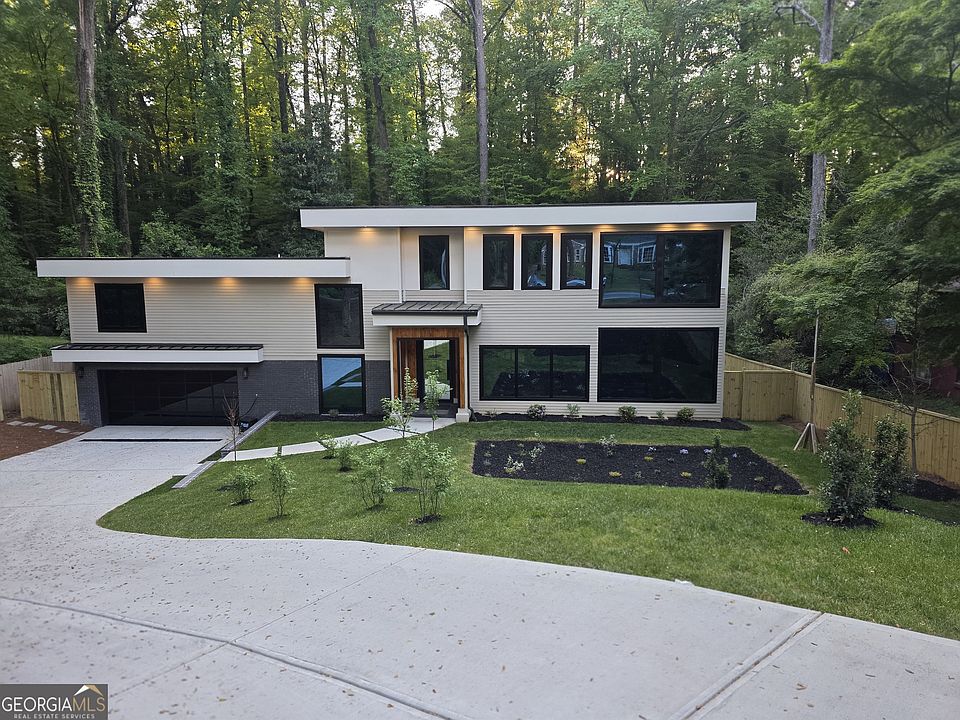 1st image of 3626 N Stratford Rd NE