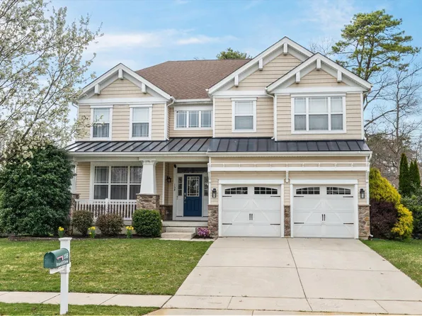 158 Briarcliff Dr, Egg Harbor Township, NJ 08234