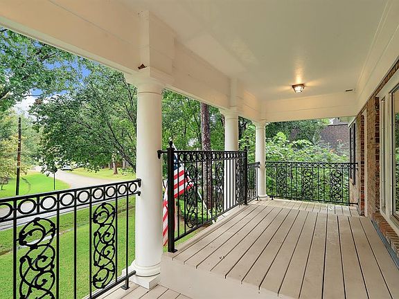 Front balcony looking towards the south side of the street.