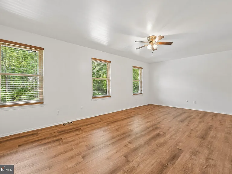 19 Fawnhollow Ct — Photo 16
