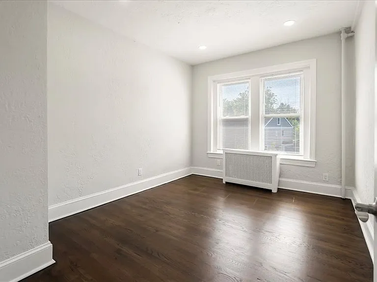 510 Millburn Avenue Apartments — Photo 10