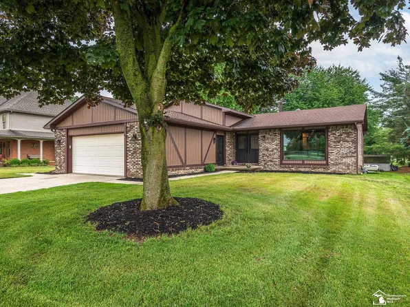 2635 N Custer Rd, Monroe, MI 48162