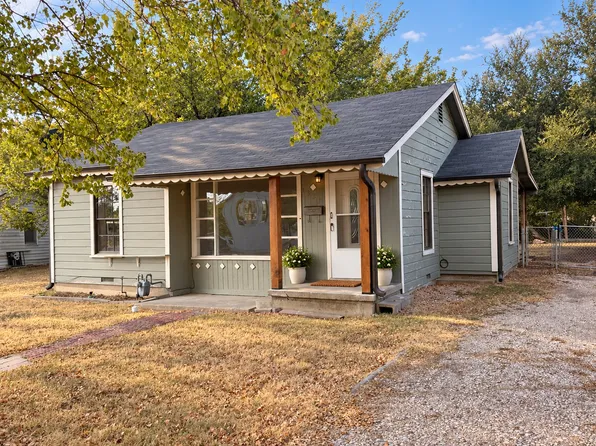 1321 Dartmouth St, Waco, TX 76711