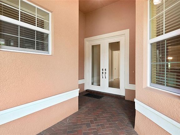 4th image of 15918 Cobble Mill Dr