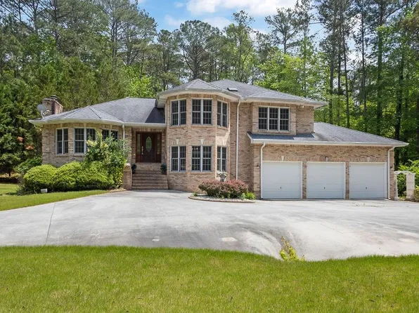 5302 Greenway Dr, Villa Rica, GA 30180