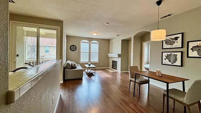 1st image of 939 Marvin Gardens Way