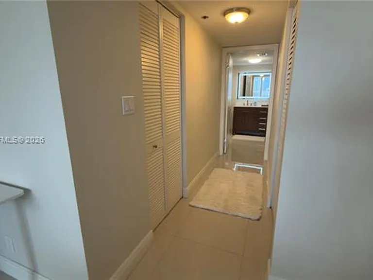 1717 N Bayshore Dr #A-2638 — Photo 17