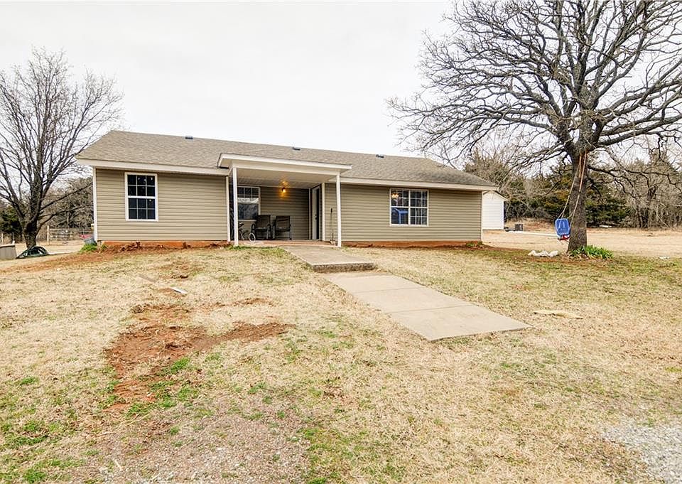 1st image of 4409 NE 55th St
