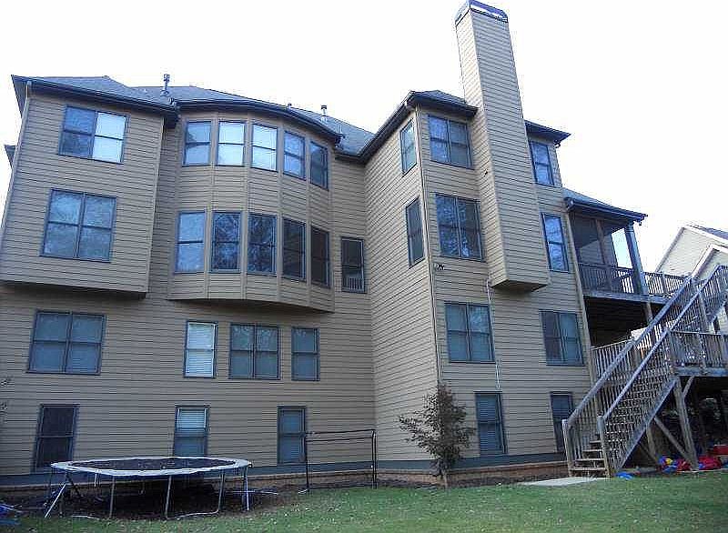 2nd image of 4991 Millwood Dr