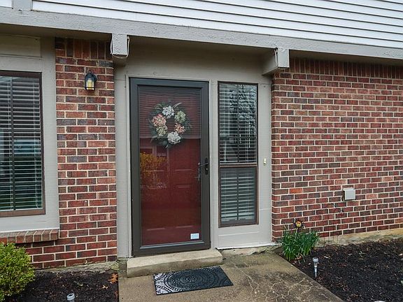 3rd image of 6443 Summerfield Dr