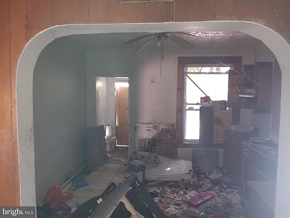 3rd image of 435 Furrow St