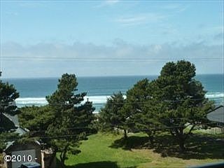 2nd image of 4640 SW Beach Ave