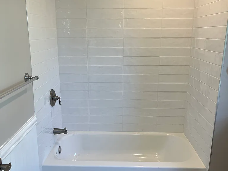216 Broad St — Photo 14