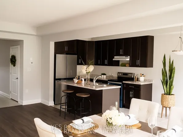 36 Bur Oak Dr, Thorold, ON L2V 0L9