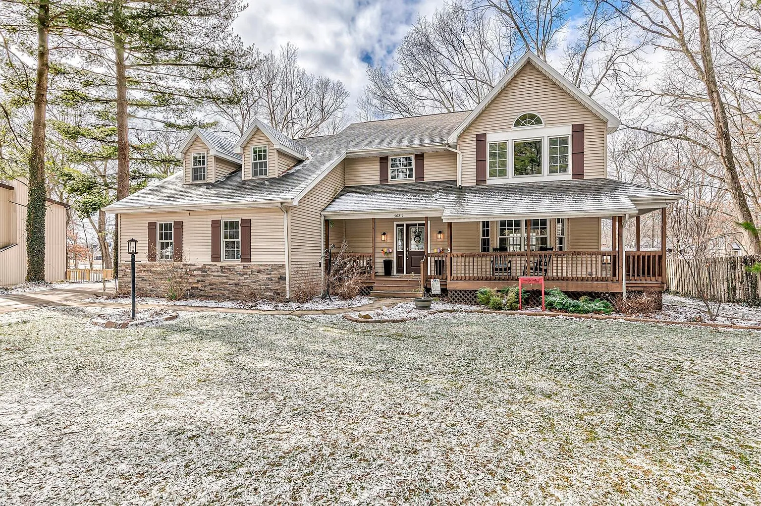 50819 Sherwood Dr photo 1