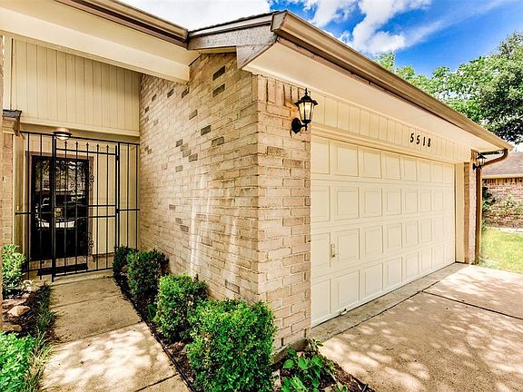 5th image of 5518 Oak Falls Dr