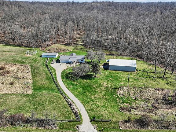 2nd image of 20136 Laurel Rd