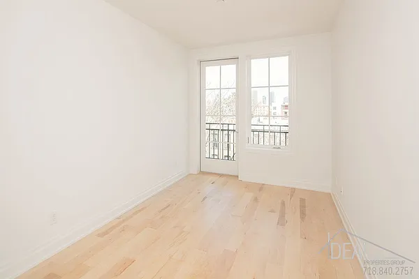 Rented by Ideal Properties Group | media 4