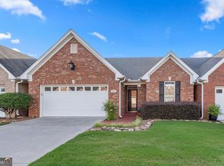 204 Regency Ln SW, Calhoun, GA 30701