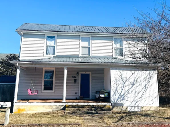 702 Progress St, 702 Progress St NE #3, Blacksburg, VA 24060