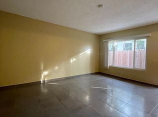 925 Walnut Ave #1, Long Beach, CA 90813
