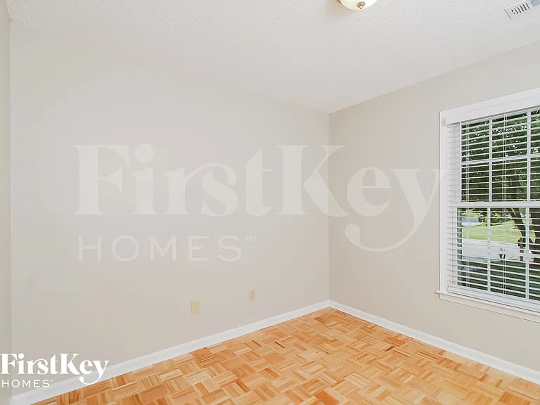 5807 Running Ridge Rd — Photo 10