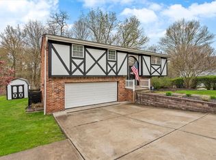 233 Gass Rd, Pittsburgh, PA 15229