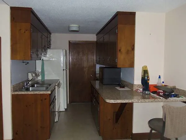 68 Carpenter Ln #8 — Photo 2