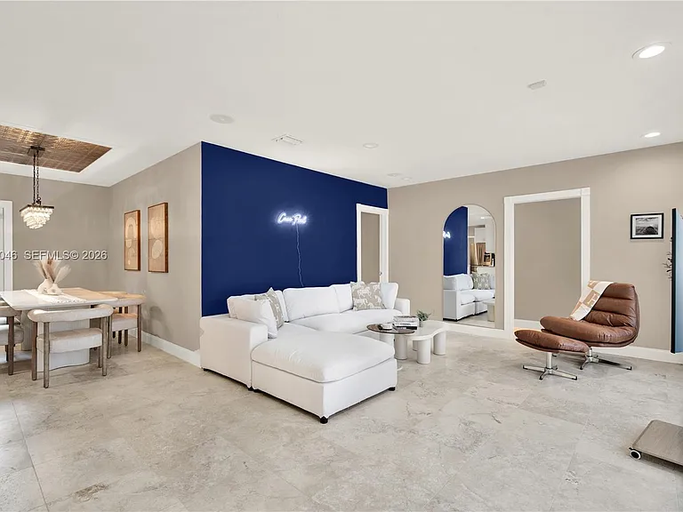 1600 SW 10th St — Photo 33