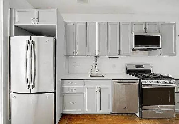 3rd image of 303 Harman St APT 2R