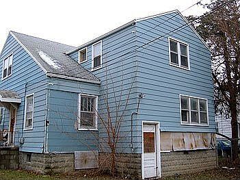 2nd image of 1610 N Chevrolet Ave