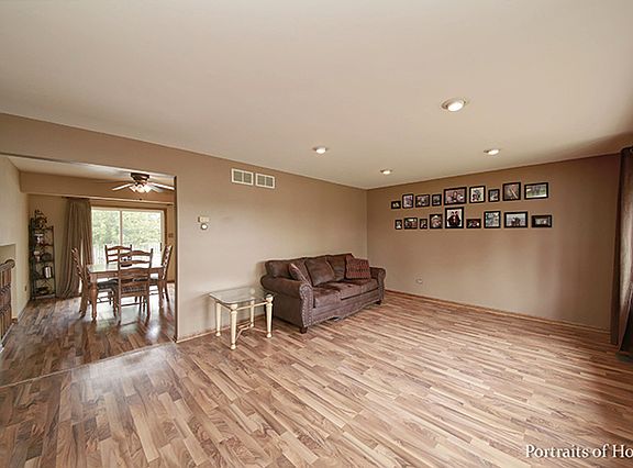 3rd image of 6913 Lewis And Clark Dr