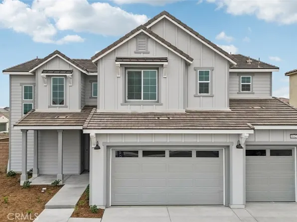 18382 Park Mountain Dr, Riverside, CA 92508