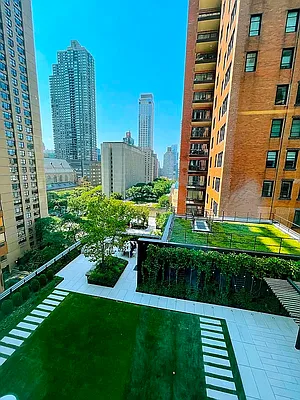 Rented by Douglas Elliman | media 24