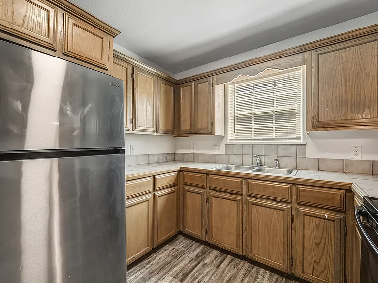 315 Gastel Circle — Photo 6