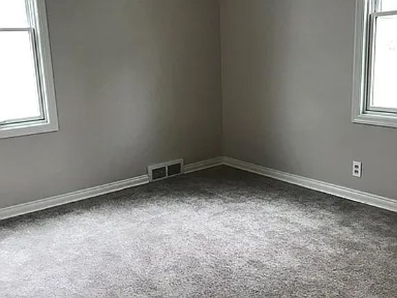4th image of 7079 Binney St