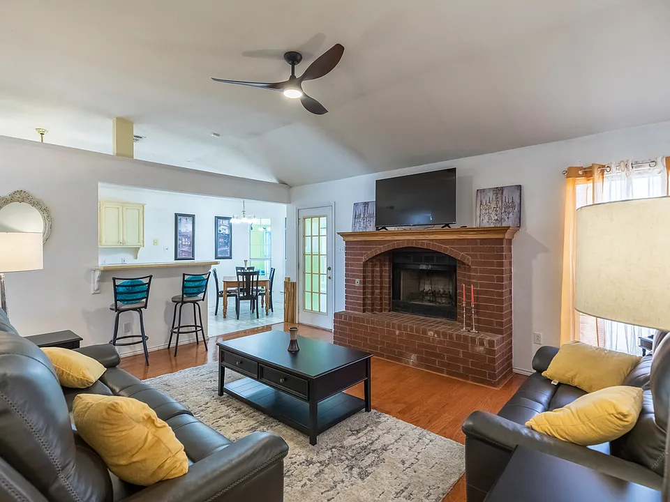 5072 Big Sky Dr