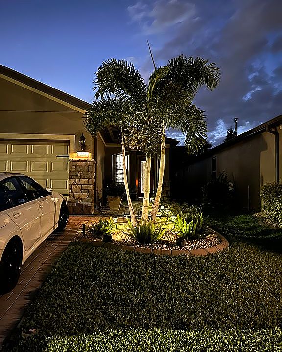 1st image of 225 Almeria Way