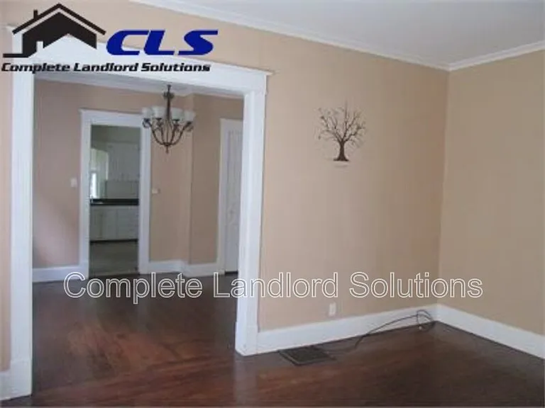 1557 S 17th St — Photo 3