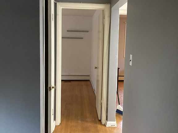 3rd image of 600 22nd St S APT 1