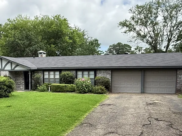 603 Hampshire St, Longview, TX 75605