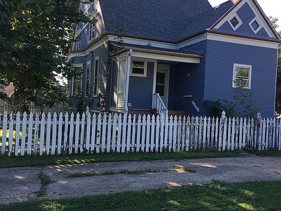 5th image of 26 N Washington St